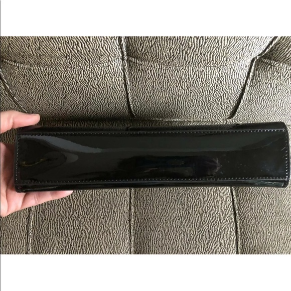 Authentic Tory Burch black patent leather clutch - Picture 6 of 7